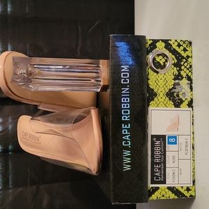 Cape Robbin Nude and Clear heel size 8